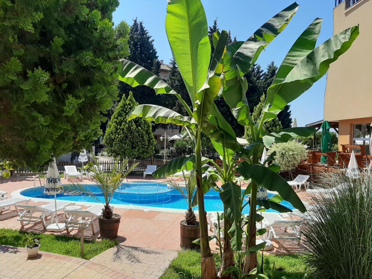 רבדה Copacabana Hotel מראה חיצוני תמונה