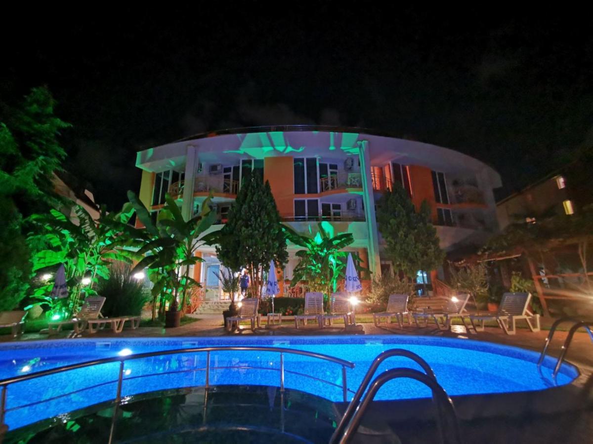 רבדה Copacabana Hotel מראה חיצוני תמונה