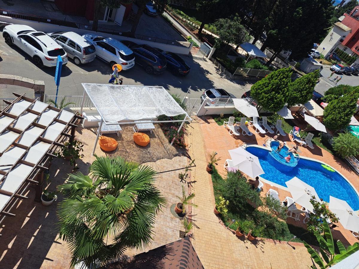 רבדה Copacabana Hotel מראה חיצוני תמונה