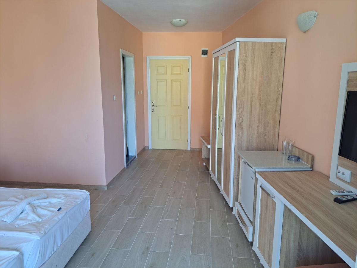 רבדה Copacabana Hotel מראה חיצוני תמונה